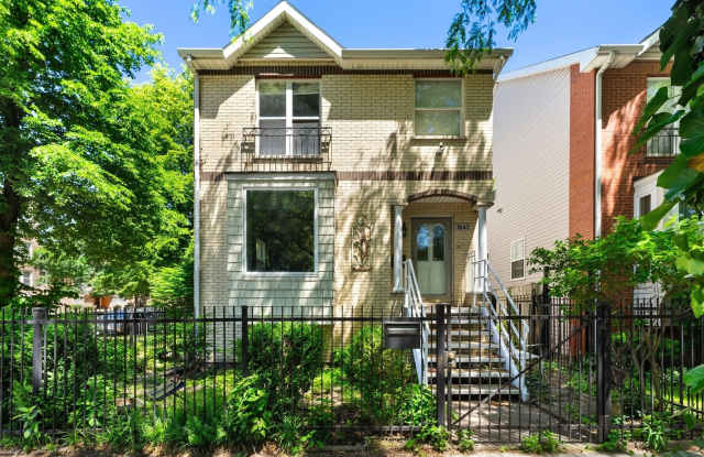 1642 E 70TH Street - 1642 East 70th Street, Chicago, IL 60649