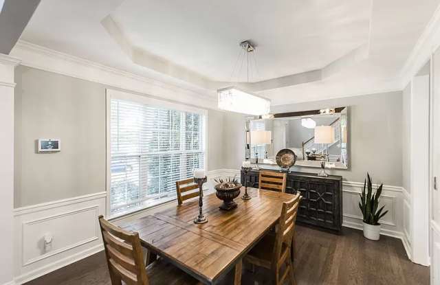 5817 Sterling Oaks Drive Gallery 3