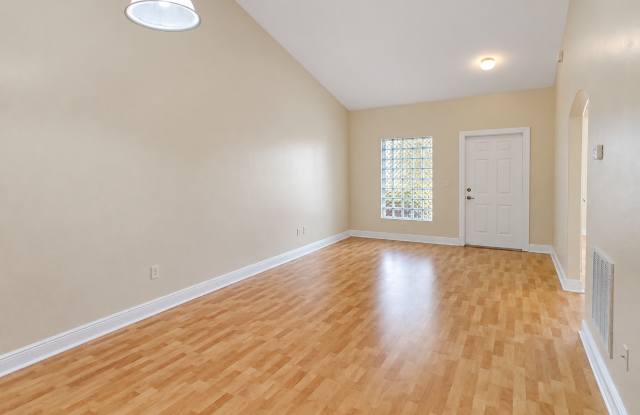 4166 Castilla Circle Gallery 3