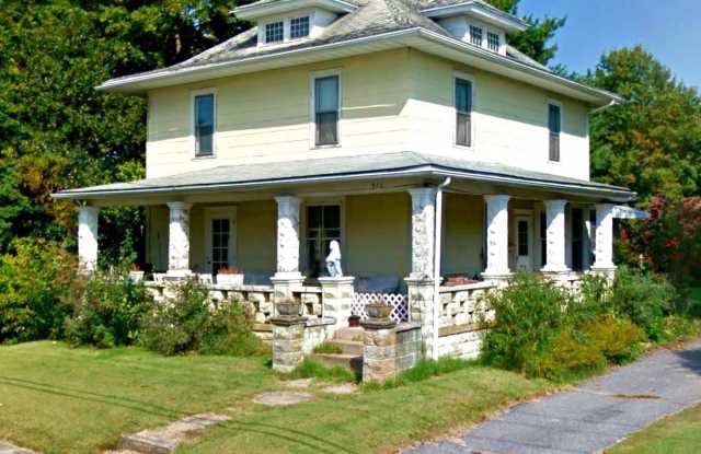 311 DICKINSON ROAD photos photos