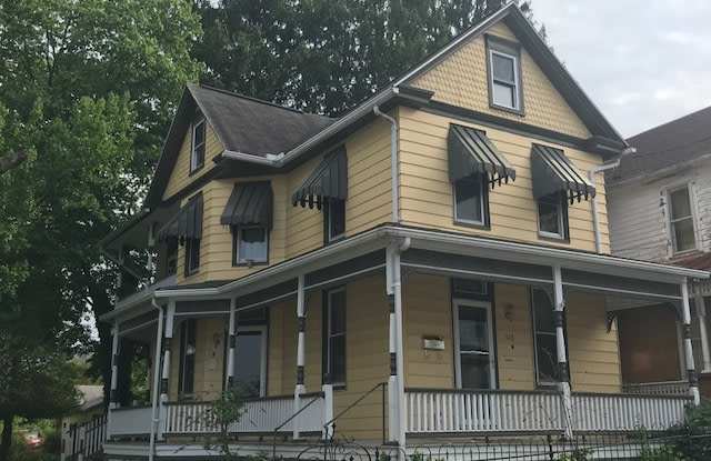 326 FRONT STREET Gallery 2