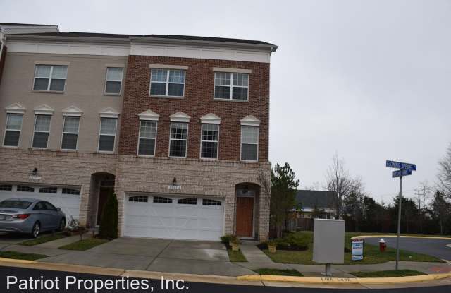 22694 Flowing Spring Sq Gallery 2