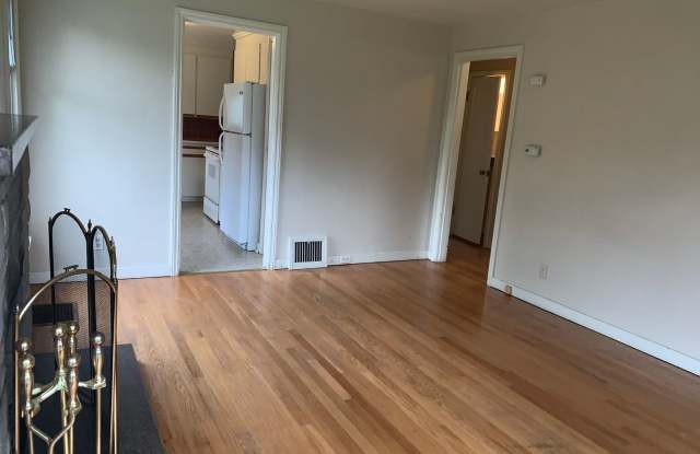 9601 8th Avenue NE Gallery 4
