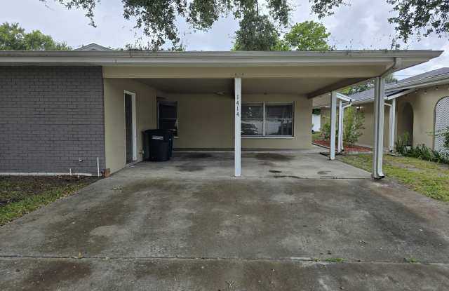 1414 North Saturn Avenue photos photos