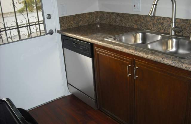 Nicely Upgraded Single level condominium Gallery 3
