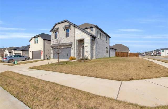 100 Mountain Meadow Lane photos photos