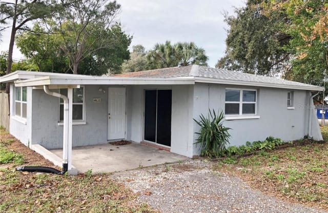 4610 PROFESSIONAL LOOP - 4610 Professional Loop, Elfers, FL 34652