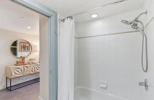 1310 Minnesota St Unit 203 photos photos