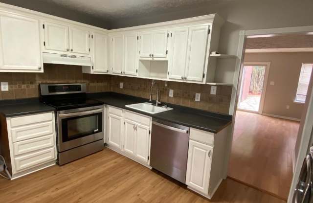 8626 ANNA Court Gallery 3
