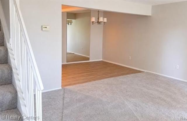 8697 KENNEDY Circle Gallery 2