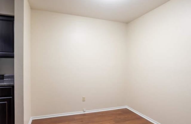 10674 Morado Cir Gallery 2