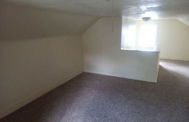 615 Cuthbert Rd - 3beds 1bath Gallery 1