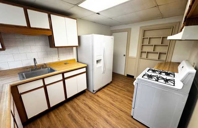 Welcome Home to 1101 Fredonia! photos photos