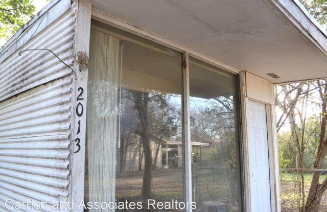 2013 Willowwood - 2013 Willowwood St, Denton, TX 76205