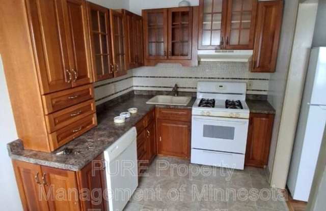 4350 Minnehaha Ave photos photos