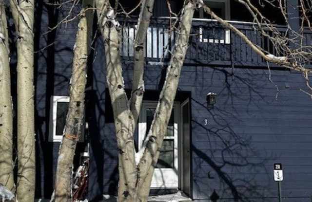 Winter Seasonal Rental- Lakeside Townhouses #3 photos photos