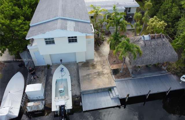 157 Caloosa St - 157 Caloosa Street, Islamorada, Village of Islands, FL 33070