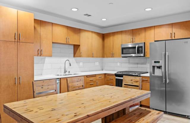 Stunning Modern Luxury 3BD/2BA Condo in Marina Del Ray with 2 Parking Spaces photos photos