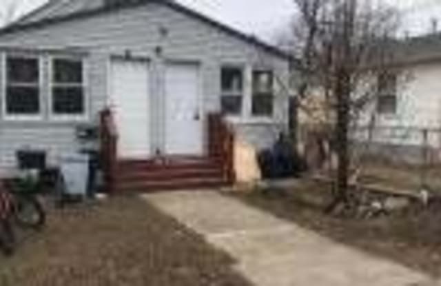 31 St James Avenue - 31 Saint James avenue, Keansburg, NJ 07734