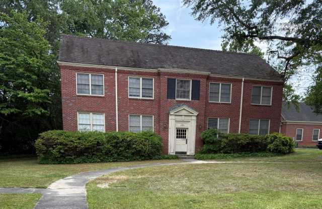 One bedroom Condo coming soon in Heathwood Court! photos photos
