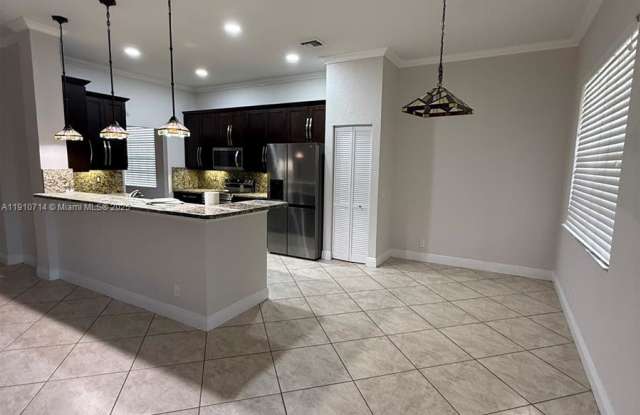 1007 Nandina Drive photos photos