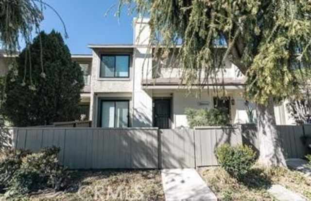 9525 Sepulveda Boulevard photos photos