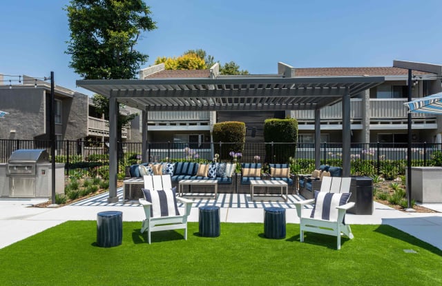 Axiom Tustin photos photos
