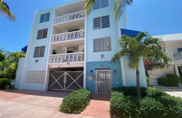 335 Collins Avenue unit: 403 photos photos