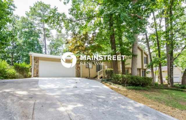 6834 Springwood Drive Gallery 2