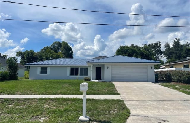1634 E AKRON DRIVE - 1634 East Akron Drive, Deltona, FL 32738