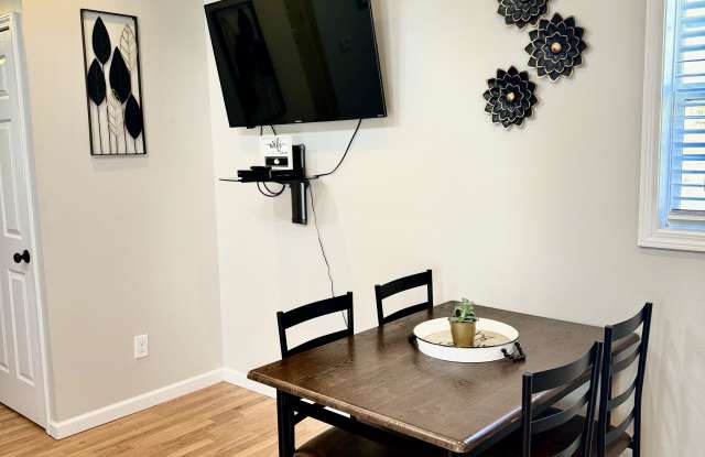 37 Coyote Rd Gallery 3
