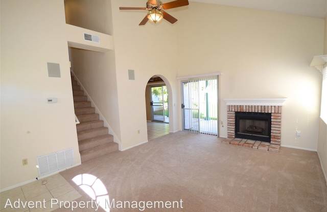 2422 Lake Forest Gallery 3