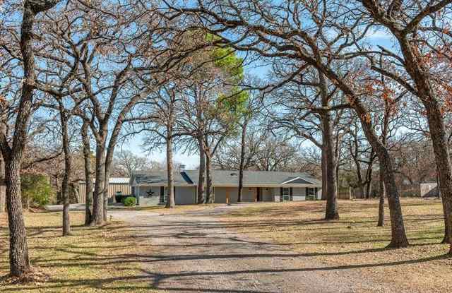 3063 E Trailwood Drive Gallery 2
