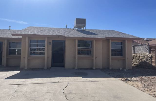 204 Prado Road - Unit B photos photos