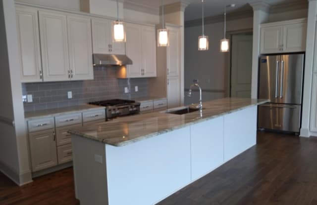 6900 Sharon Road - 6900 Sharon Road, Charlotte, NC 28210