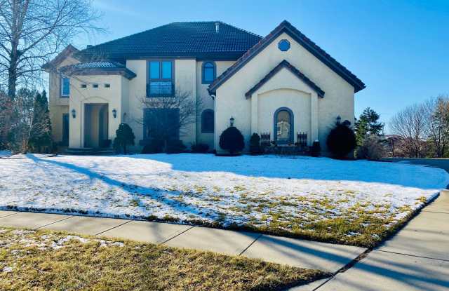 {5183} Spacious Home in White Horse + Three Car Garage + Finished Basement + Community Pool photos photos