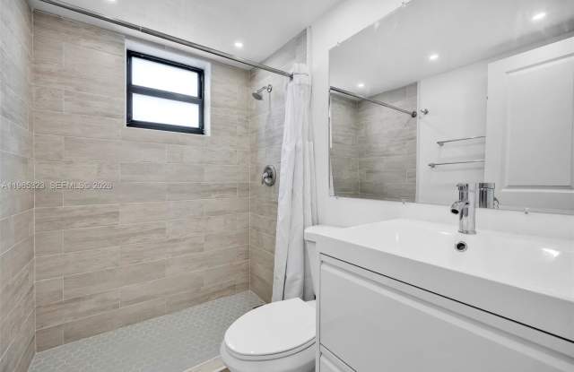 1530 Southwest 2nd Street photos photos