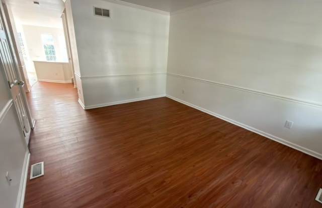 1071 King Way Gallery 4