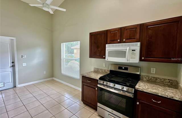 30747 BURLEIGH Drive Gallery 3