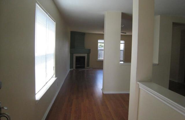 105 Cypress Court Gallery 2