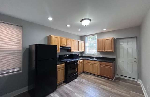 399 North Calhoun Street photos photos