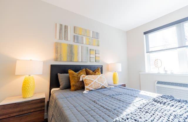 Walnut View Gallery 2