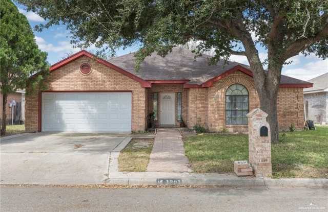 1801 Crown Pointe Boulevard photos photos