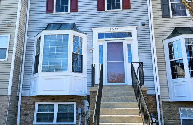 Crofton Village Townhome 4 Ba 3.5 Br with Deck - 2307 Manomet Court, Crofton, MD 21114