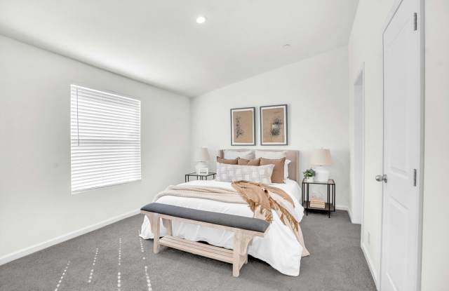 Newly 3 Bedroom / 2 Bathroom Home in Excellent Neighborhood! photos photos