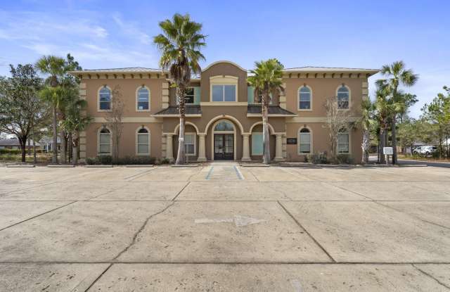 227 Bay Grove Boulevard Gallery 2