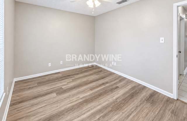 17502 Willow Pond Drive Gallery 4