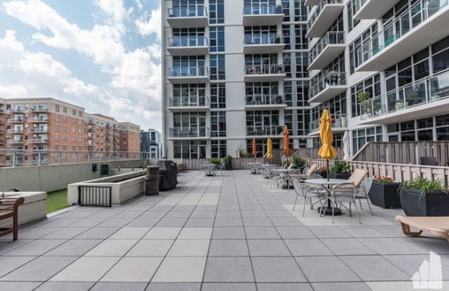 901 West Madison Street - 901 West Madison Street, Chicago, IL 60607