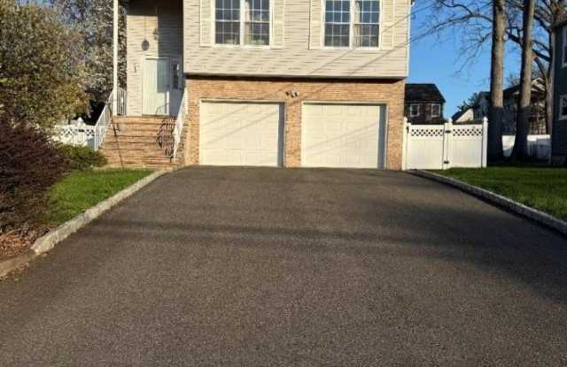 518 Downer St photos photos