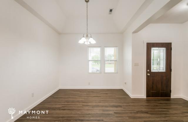 402 Foxridge Court Gallery 4